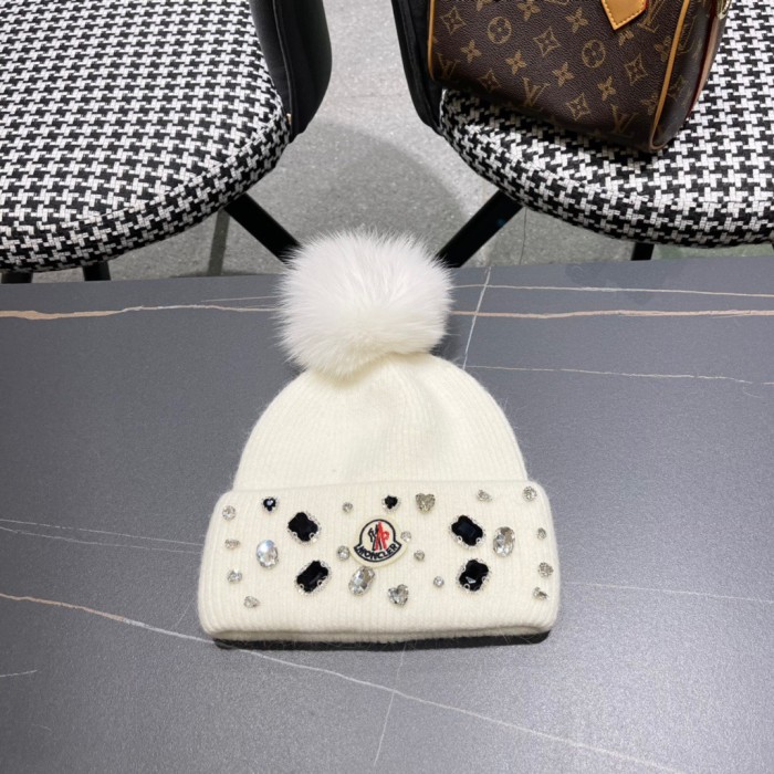 1:1 quality version Jeweled Rhinestone Rabbit Fur Knit Cold beanie 3 colors