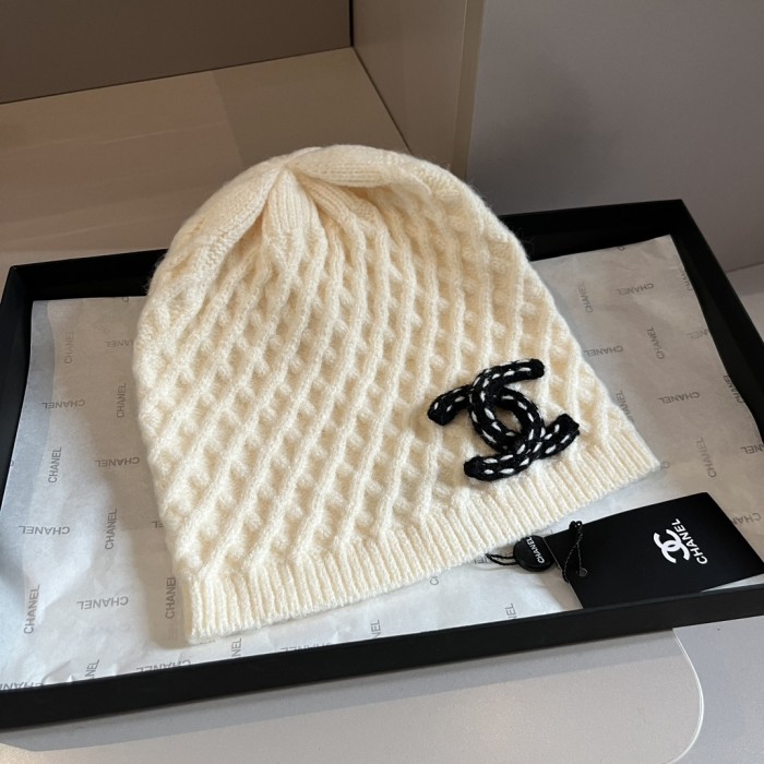 1:1 quality version Two Color Letter Logo Pineapple beanie 2 colors