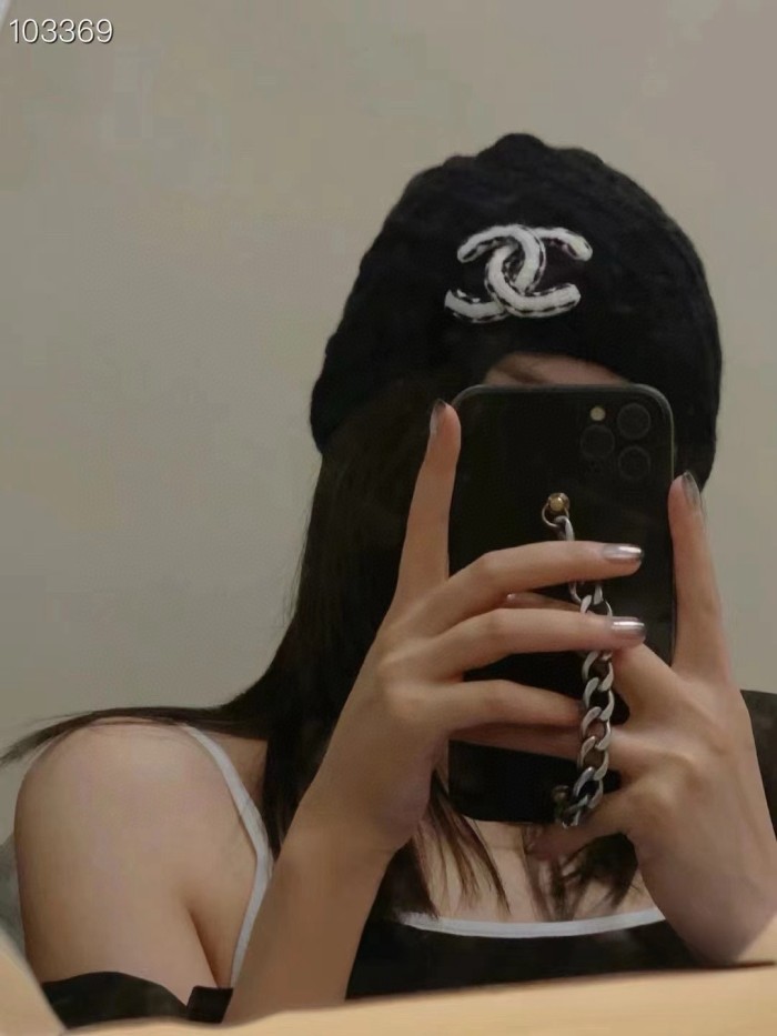 1:1 quality version Two Color Letter Logo Pineapple beanie 2 colors