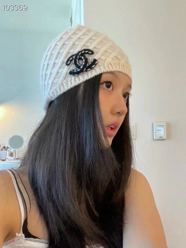 1:1 quality version Two Color Letter Logo Pineapple beanie 2 colors