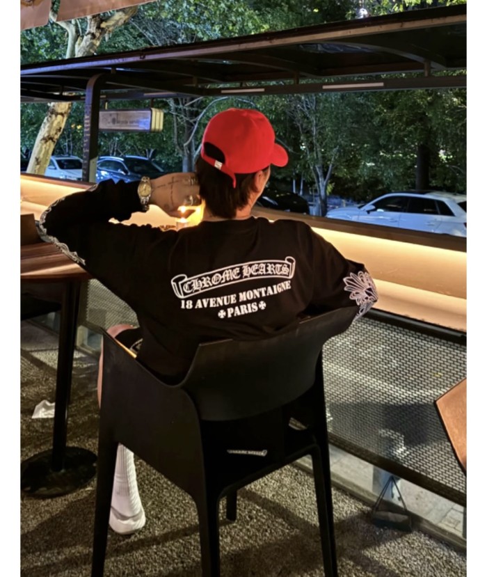 1:1 quality version Paris Limited Letter Flower Arm Long Sleeve T-Shirt