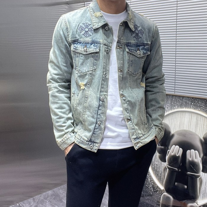 Embroidered logo ripped vintage denim jacket
