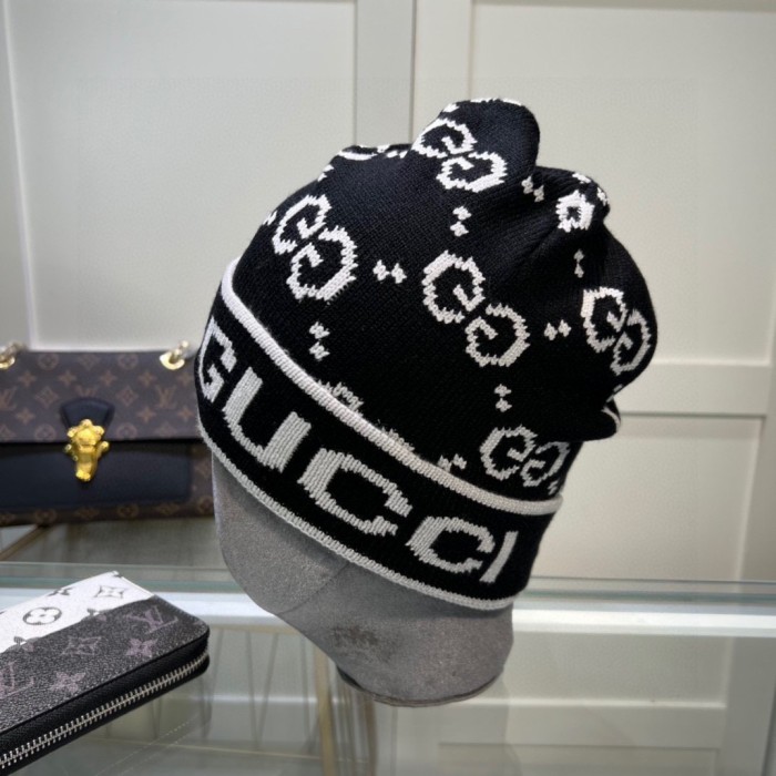 1:1 quality version Striped Colorblock Cashmere Knit Cold Beanie 4 colors