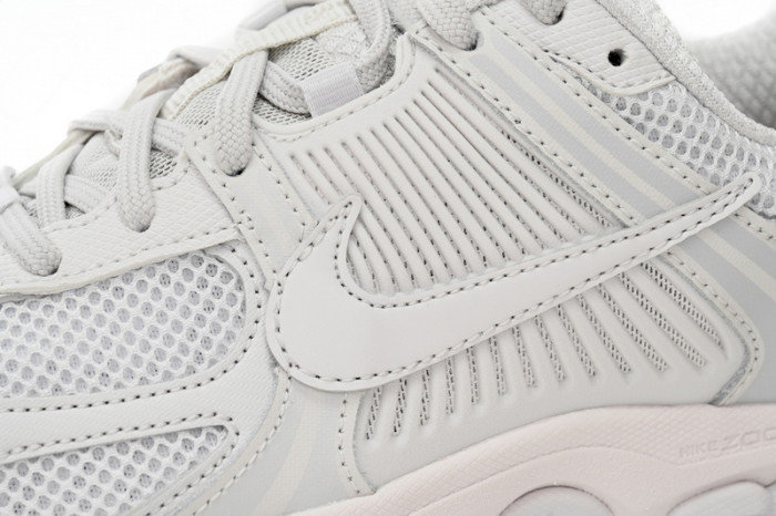  N Zoom Vomero 5 SP Vast Grey BV1358-001