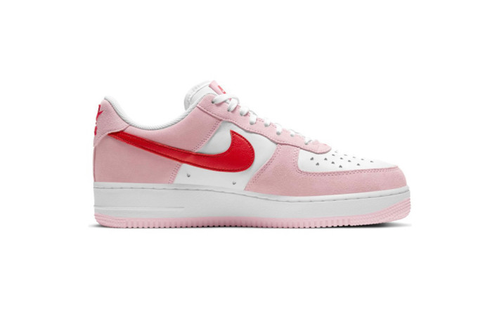 N  Air Force 1 Low '07 QS Valentine's Day Love Letter DD3384-600