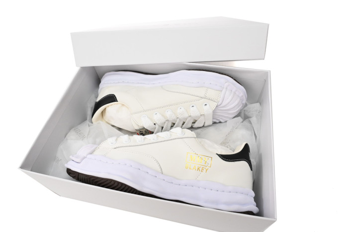 M@ison Mih@r@ Blakey OG Sole Leather Low White A06FW702 NO.702