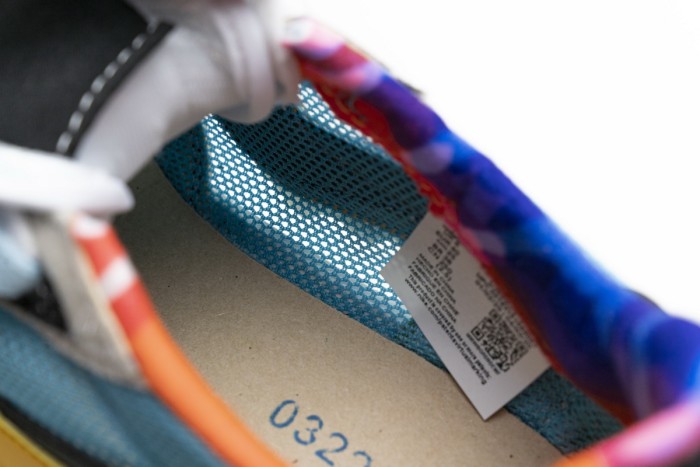  N LD Waffle Sacai Ben And Jerry CN8899-006