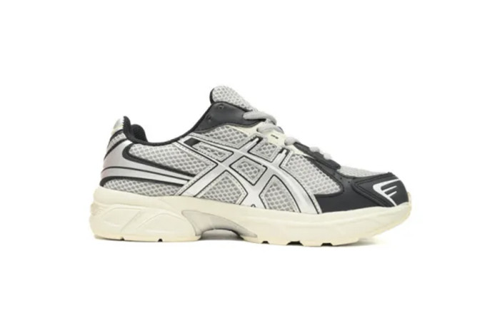 AC Gel-1130 Oyster Grey (Gallery Dept. Edition) 1201A256
