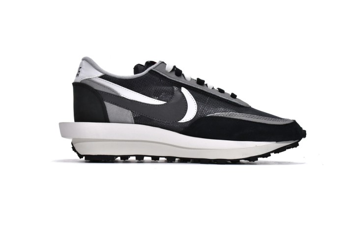  N LD Waffle sacai Black BV0073-001
