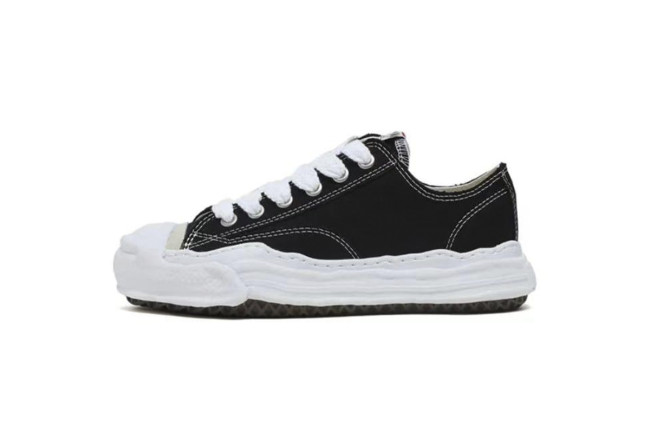 Mih@r@ Peterson OG Sole Canvas Low Black