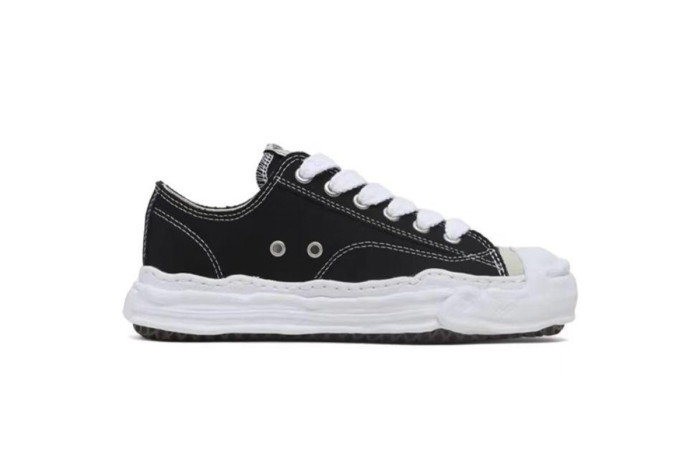 Mih@r@ Peterson OG Sole Canvas Low Black