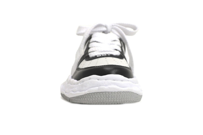 M@ison Mih@r@ OG Sole Low White Black A08FW706