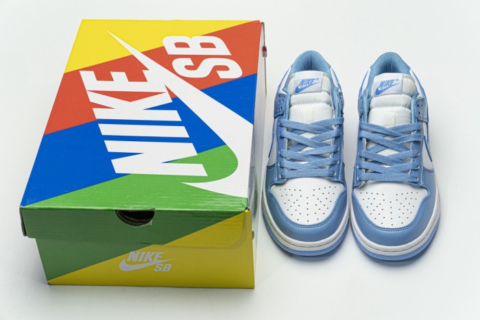  N  Dunk Low UNC (2021) DD1391-102