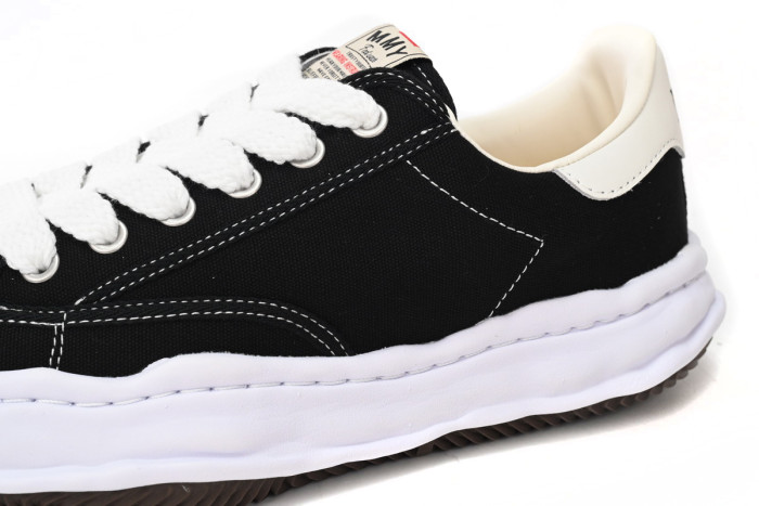 Mih@r@ Blakey OG Sole Canvas Low Black No Logo A06FW704 NO.703