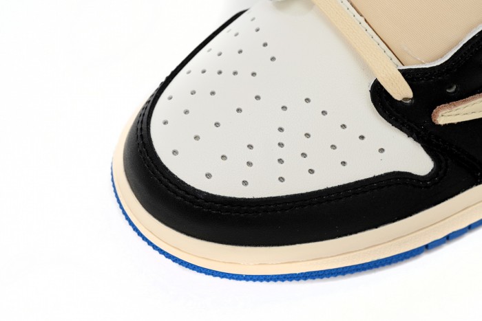 Air @j1 Low Fragment x Travis Scott DM7866-140