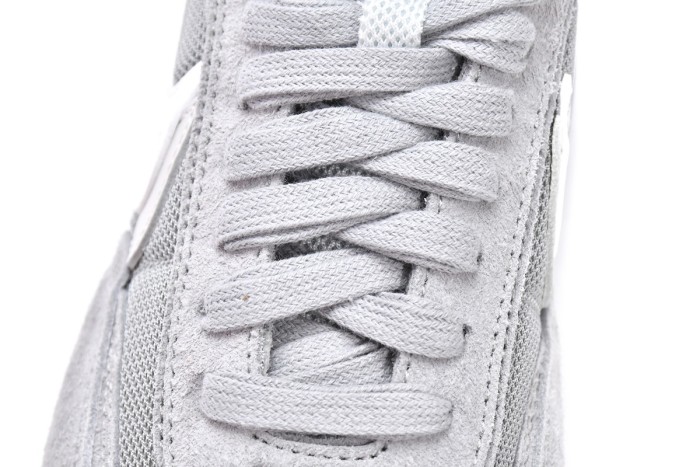  N LD Waffle SF sacai Fragment Grey DH2684-001