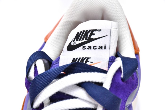  N Vaporwaffle sacai Dark Iris DD1875-500