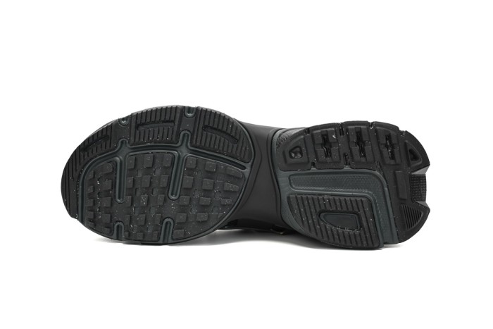  N  V2K Run Black Dark Smoke Grey FD0736-001