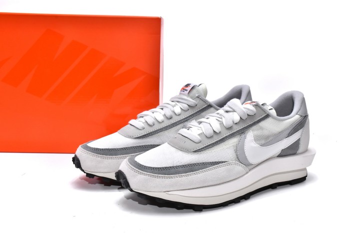  N LD Waffle sacai Summit White BV0073-100