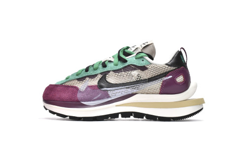 Sacai x  N Pegasua Vaporfly String Black Villain Red CI9928-301