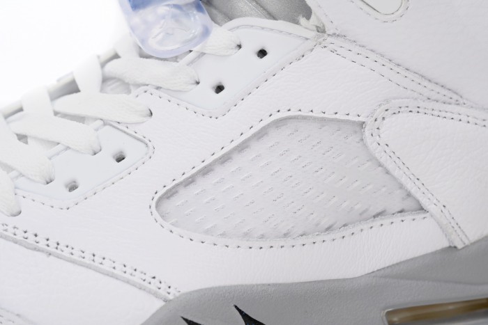 Air @j5 Retro White Stealth DD0587-140