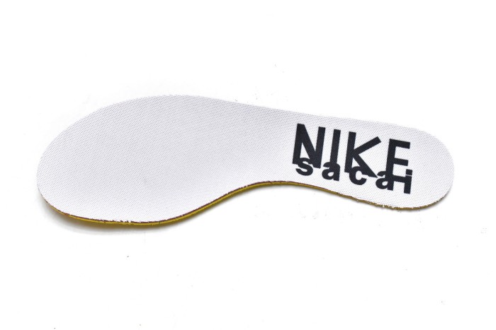  N Vaporwaffle sacai Sail Gum DD1875-100