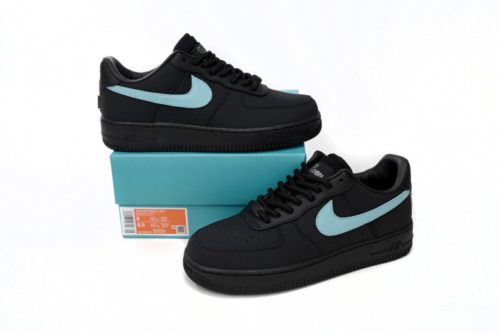 N  Air Force 1 Low Co.1837 DZ1382-001