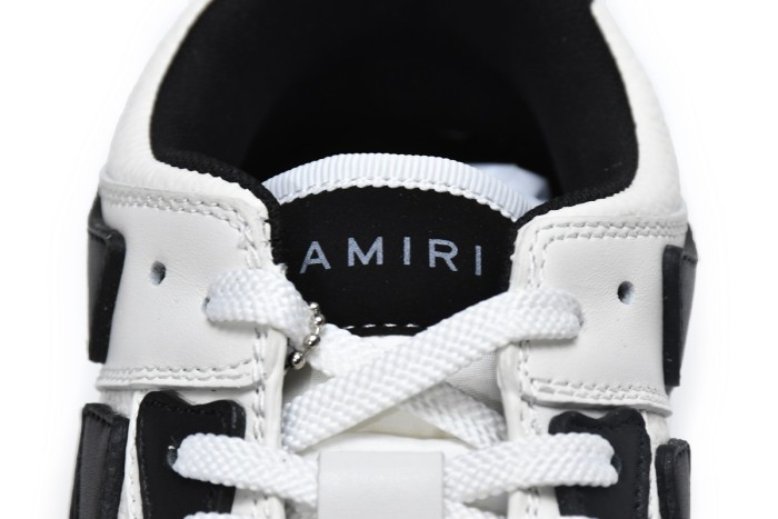 AM Skel Top Low White Black White PS22MFS003-111