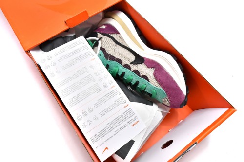 Sacai x  N Pegasua Vaporfly String Black Villain Red CI9928-301