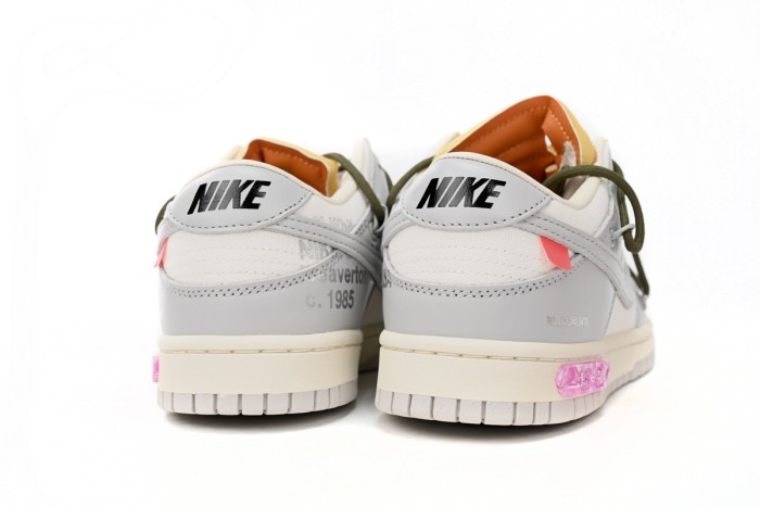  N  SB Dunk Low OW Lot 22 DM1602-124