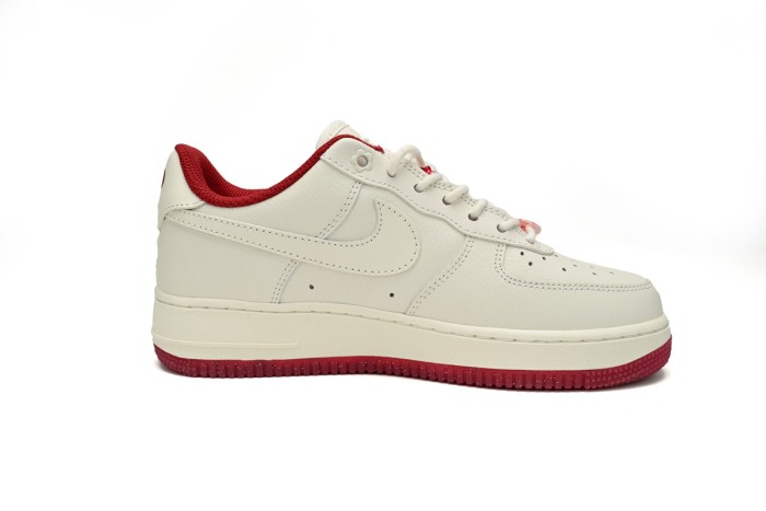 N  Air Force 1 Low '07 SE PRM Valentine's Day FZ5068-161