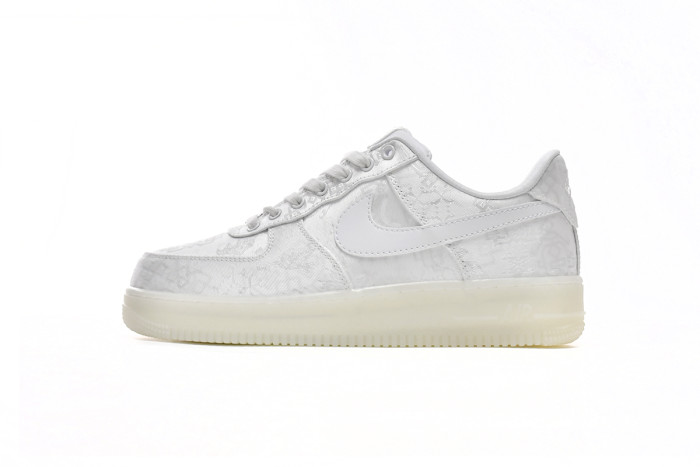 N  Air Force 1 Low CLOT 1WORLD (2018) AO9286-100