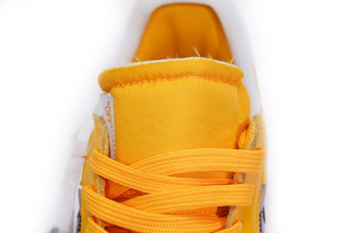 N  Air Force 1 Low OW University Gold Metallic Silver DD1876-700