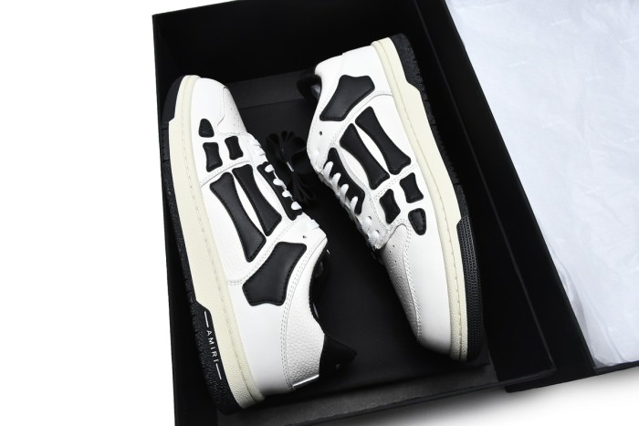AM Skel Top Low White Black White PS22MFS003-111