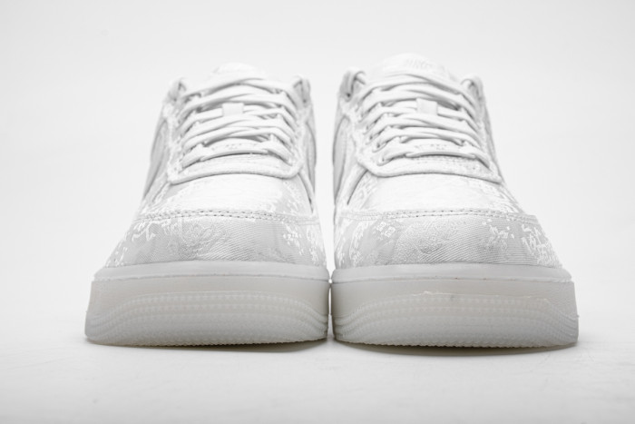N  Air Force 1 Low CLOT 1WORLD (2018) AO9286-100