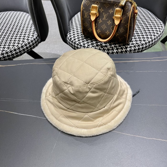 1:1 quality version Rhombus Plaid Raw Edge Fisherman's Hat 3 colors