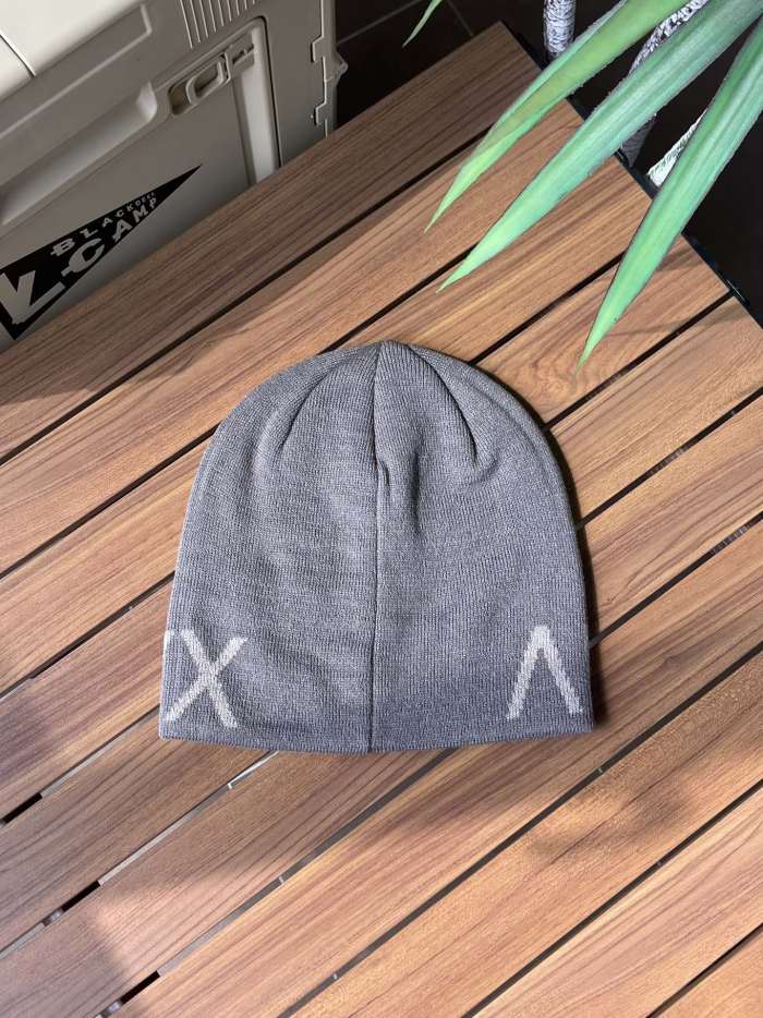 Large Letter Jacquard Warm Cold beanie 6 colors