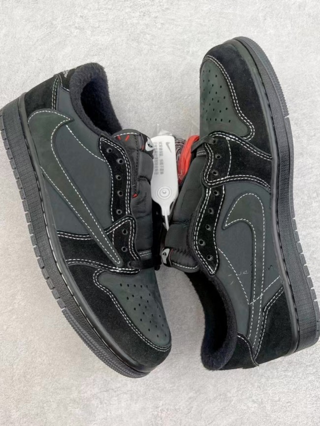1:1 quality version Travis Scott Co-branded Darth Vader Reverse Hook Low Top Boardshoes
