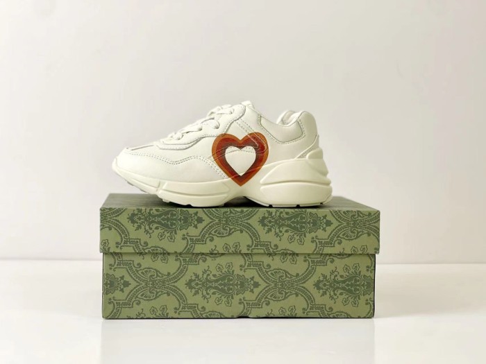 Mickey Mouse Love Letter Printed Thick Bottom Low Top Sneakers for Kids 5 colors
