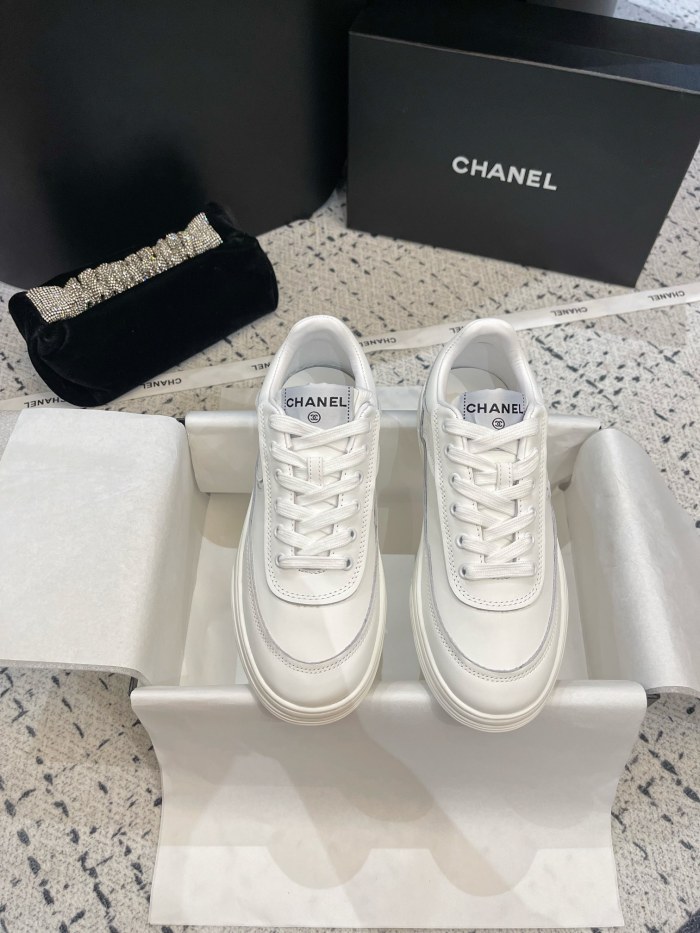 1:1 quality version Leather Logo Embroidered White Shoes 2 colors