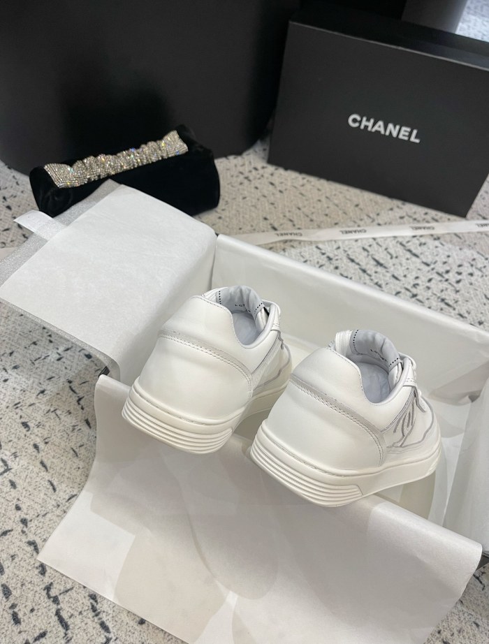 1:1 quality version Leather Logo Embroidered White Shoes 2 colors