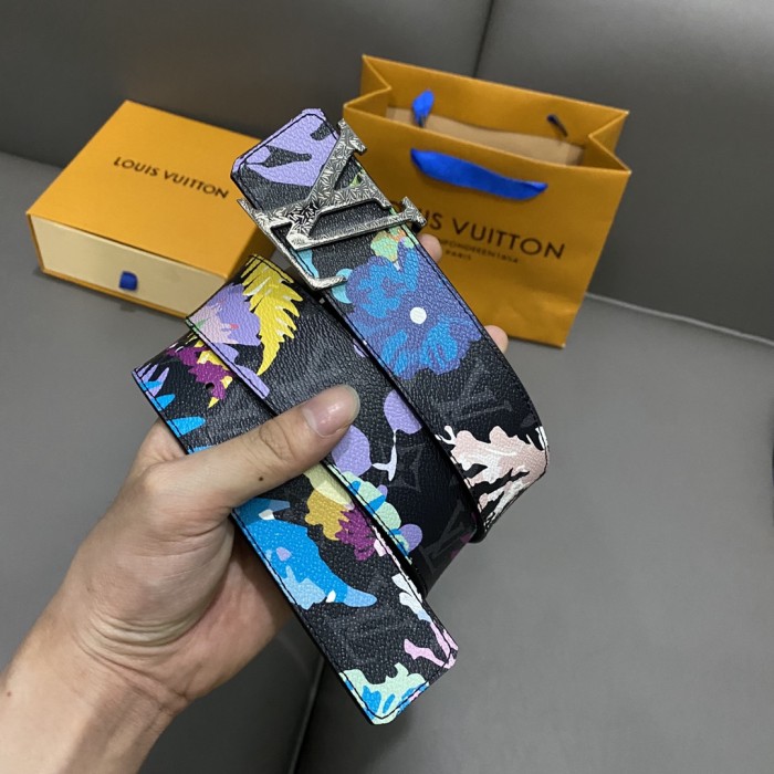  1:1 quality version Floral Graffiti Letter Buckle Belt 3 colors【Width 4 cm】