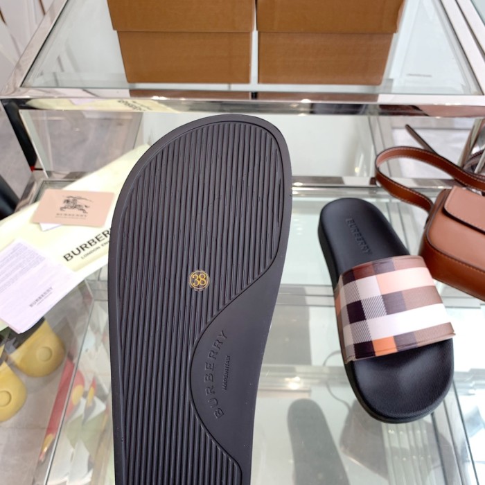 1:1 quality version Classic Check War Horse Print Slipperss 8 colors