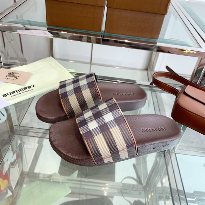 1:1 quality version Classic Check War Horse Print Slipperss 8 colors