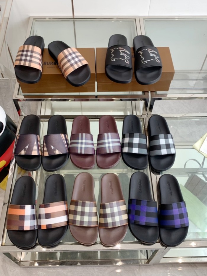 1:1 quality version Classic Check War Horse Print Slipperss 8 colors