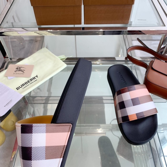 1:1 quality version Classic Check War Horse Print Slipperss 8 colors