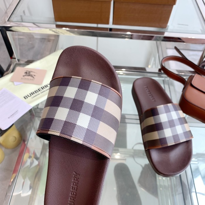 1:1 quality version Classic Check War Horse Print Slipperss 8 colors