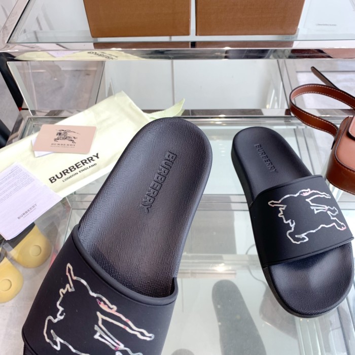 1:1 quality version Classic Check War Horse Print Slipperss 8 colors