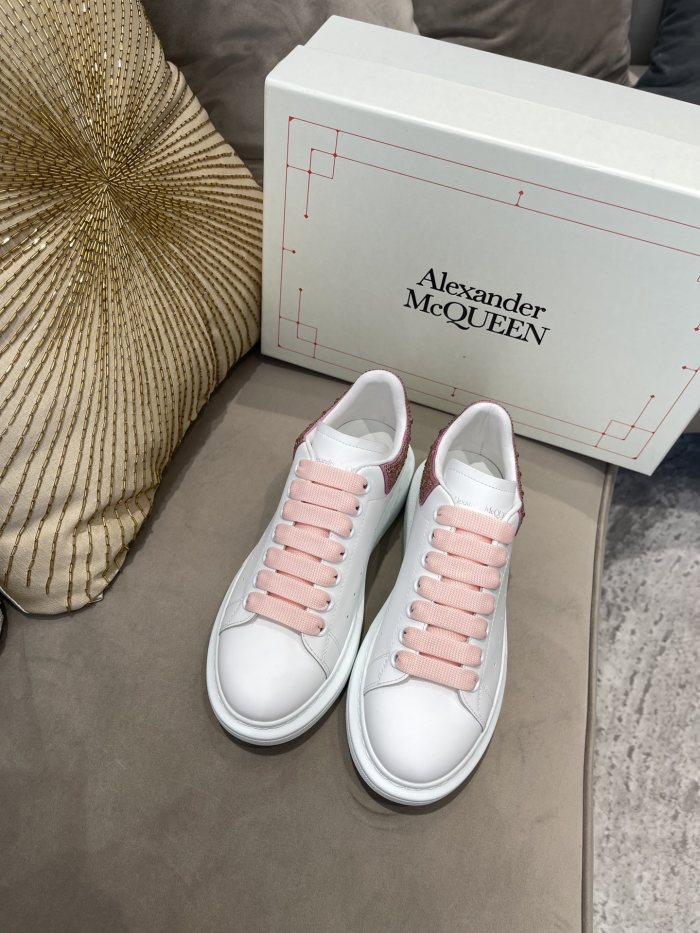 1:1 quality version Shoe Tail Rhinestone Monogram Sneakers 16 colors
