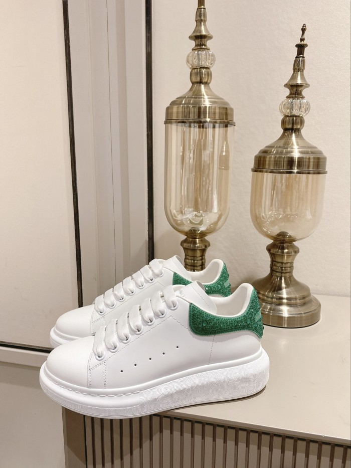 1:1 quality version Shoe Tail Rhinestone Monogram Sneakers 16 colors